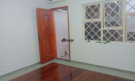 Casa com 3 quartos à venda na Rua Maria Helena, Vila Engenho Novo, Barueri