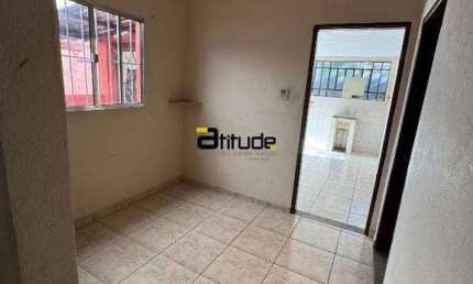 Casa com 2 quartos para alugar na Rua Brasil, Vila Boa Vista, Barueri