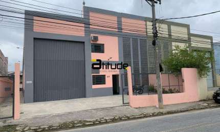 Galpão de 680 m² Locação Jardim California em Barueri - SP