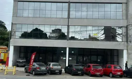 Prédio para alugar na Avenida Arnaldo Rodrigues Bittencourt, Centro, Barueri