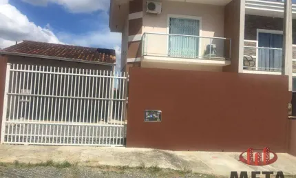 Sobrado com 2 dormitórios à venda, 69 m² por R$ 400.000,00 - Petrópolis - Joinville/SC