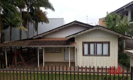 Casa com 3 dormitórios à venda, 119 m² por R$ 750.000,00 - Floresta - Joinville/SC