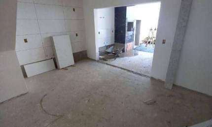 Casa com 3 dormitórios à venda, 122 m² por R$ 750.000 - Costa e Silva - Joinville/SC