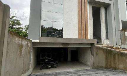 Casa com 4 dormitórios à venda, 298 m² por R$ 2.400.000,00 - Glória - Joinville/SC