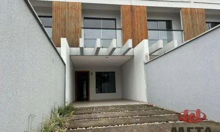 Sobrado com 3 dormitórios à venda, 109 m² por R$ 469.000,00 - Boa Vista - Joinville/SC