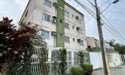 Apartamento com 2 dormitórios para alugar, 58 m² por R$ 2.115/mês - Costa e Silva - Joinville/SC