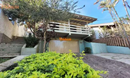 Casa  à venda com 4 dormitórios, sendo 1 suíte - Boa Vista - Novo Hamburgo.