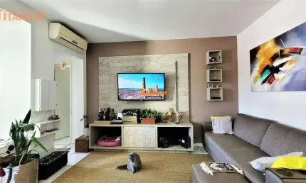 Apartamento à venda com 1 dormitório, semimobiliado  em Novo Hamburgo.