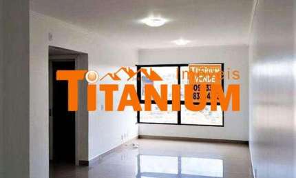 Apartamento 2 dormitórios, garagem à venda em Novo Hamburgo.
