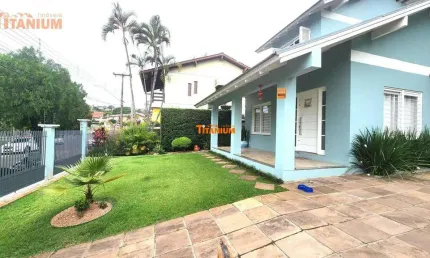 Casa 3 dormitórios com suíte à venda em Novo Hamburgo.