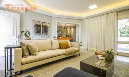 Casa plana com 3 dormitórios, 1 suíte à venda em Novo Hamburgo