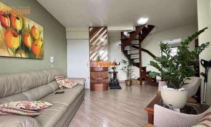 Apartamento cobertura à venda, com 2 dormitórios, em Novo Hamburgo.