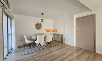 Apartamento com 3 dormitórios e belo terraço à venda no Centro de Novo Hamburgo .