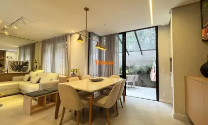 Casa em Condomínio mobiliada e decorada à venda em Novo Hamburgo.
