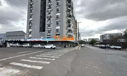 Loja ampla para venda e aluguel no Bairro Pátria Nova em Novo Hamburgo.
