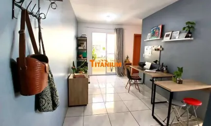 Apartamento à venda com 2 dormitórios, semimobiliado, sacada com churrasqueira, local plano, com garagem, no bairro vila rosa em novo hamburgo.