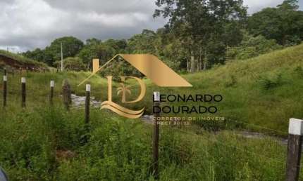 Fazenda à venda na SANTA LUZIA, Zona Rural, Santa Luzia, 38 m2 por R$ 400.000