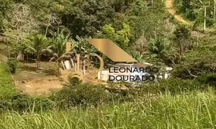 Fazenda à venda na ARATACA, Zona Rural, Arataca, 126 m2 por R$ 1.300.000