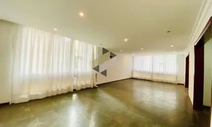 Apartamento para Venda em Santos, Gonzaga, 4 dormitórios, 1 suíte, 5 banheiros, 2 vagas