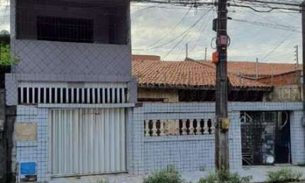 Casa para Venda em Fortaleza, Parquelândia, 7 dormitórios, 2 suítes, 4 banheiros, 3 vagas