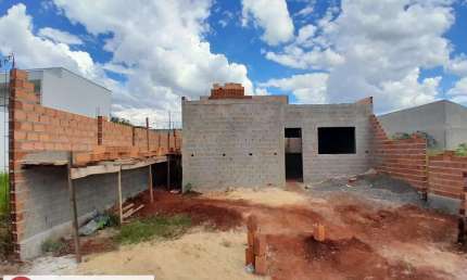 Casa para Venda em Pirassununga, TerrAzul, 2 dormitórios, 1 suíte, 2 banheiros, 2 vagas
