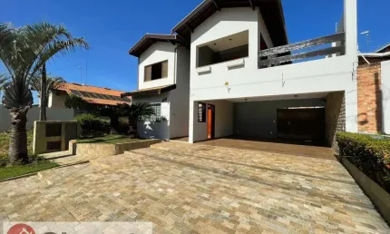Casa para Venda em Pirassununga, Cidade Jardim, 3 dormitórios, 1 suíte, 4 banheiros, 2 vagas