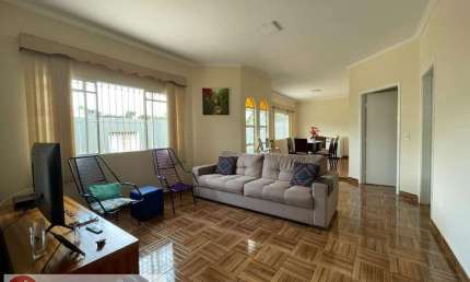 Casa para Venda em Pirassununga, Jardim Carlos Gomes, 3 dormitórios, 1 suíte, 2 banheiros, 2 vagas