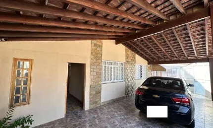 Casa para Venda em Pirassununga, Vila São Guido, 2 dormitórios, 1 suíte, 3 banheiros, 2 vagas