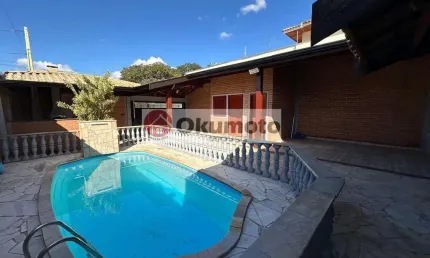 Casa para Venda em Pirassununga, Jardim Europa, 3 dormitórios, 2 suítes, 3 banheiros, 2 vagas