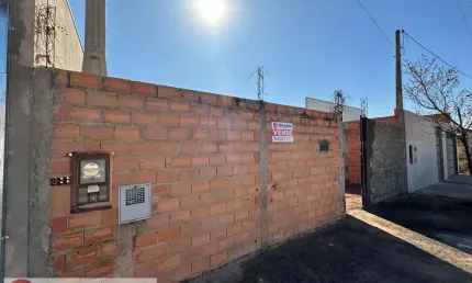 Casa para Venda em Pirassununga, TerrAzul, 2 dormitórios, 1 banheiro