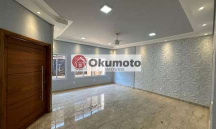 Casa para Venda em Pirassununga, Vila Santa Fé, 3 dormitórios, 1 suíte, 2 banheiros, 4 vagas