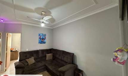 Casa para Venda em Pirassununga, Parque Clayton Malaman, 3 dormitórios, 2 banheiros, 2 vagas