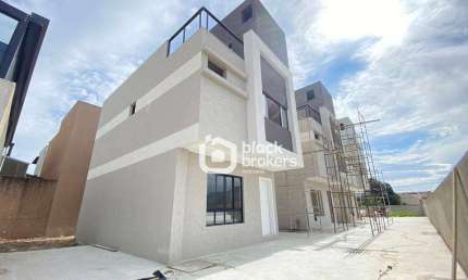 Sobrado com 3 dormitórios à venda, 131 m² por R$ 599.900,00 - Xaxim - Curitiba/PR