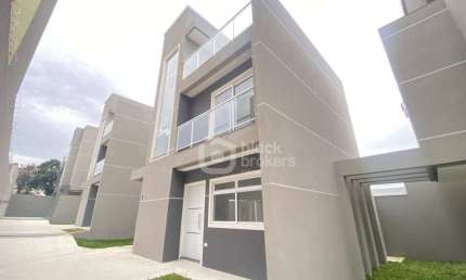 Sobrado Não Geminado 3 Suítes à Venda, 129 m² por R$ 850.000 - Capão Raso - Curitiba/PR