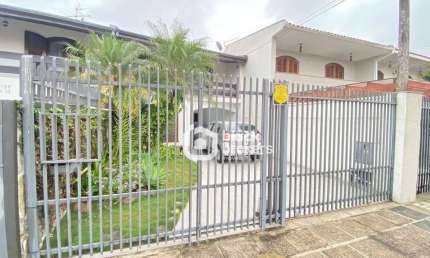 Sobrado com 4 dormitórios à venda, 220 m² por R$ 1.050.000,00 - Novo Mundo - Curitiba/PR