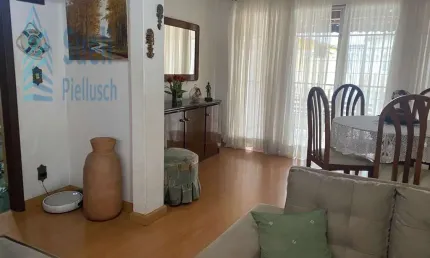 Casa ótima localização próxima Av. Transamazônica-Colégio Carlos Lencastre-Jardim Garcia-piscina-churrasqueira-R$600.000,00-aceita proposta-financia.