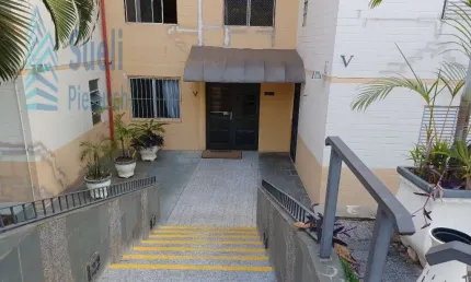 Apartamento boa localização-Jd Pacaembu-acesso rodovias-próximo hospital Pucc-Unimart shopping-área de lazer-ampla área verde-valor venda 270.000,00.