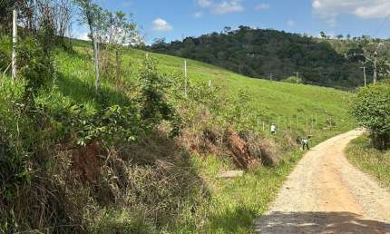 Terreno rural no bairro do Retiro, 12min. do centro