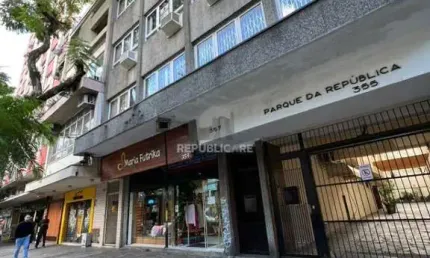 Sala comercial à venda na Rua da República, 357, Cidade Baixa, Porto Alegre