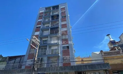 Apartamento de 2 Dormitórios + dependência Bairro Farroupilha - Porto Alegre.