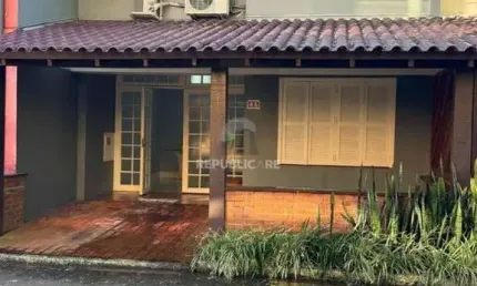 Casa em Condomínio 2 dormitórios à venda Cavalhada Porto Alegre/RS