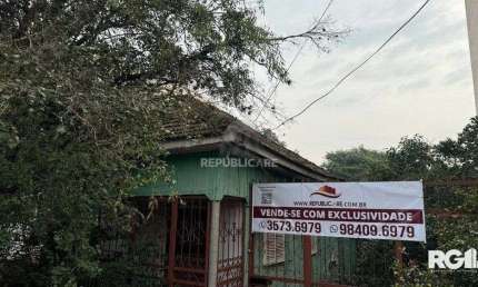 Casa 2 dormitórios à venda Jardim  Botânico Porto Alegre/RS