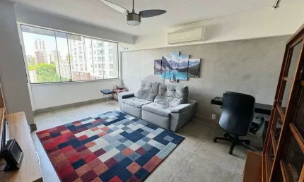 Apartamento de 2 dormitórios, vaga de garagem e wc auxiliar