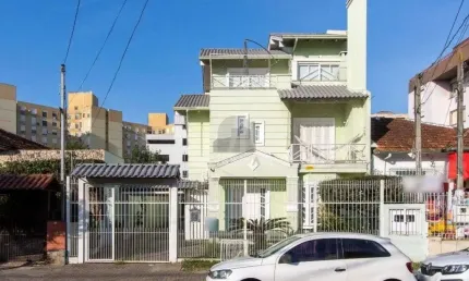 Casa com 3 quartos à venda na Rua Folha da Tarde, 49, Cristal, Porto Alegre