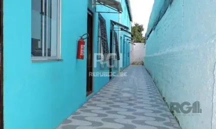 Casa em condominio no Partenon de 2 dormitórios e vaga DESOCUPADA