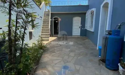 Casa com 4 quartos à venda na Rua Fernando Osório, 275, Teresópolis, Porto Alegre