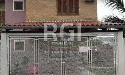 Casa para Venda - 100m², 3 dormitórios, sendo 1 suites, 2 vagas - Hípica