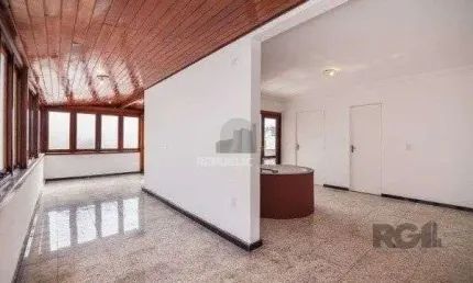 Vende-se bela cobertura de 122m², 2 quartos 2 vagas, desocupado - Auxiliadora