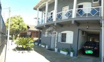 Excelente casa de 70m² com 3 dormitórios no bairro Sarandi.