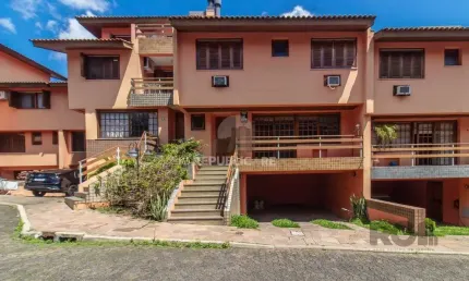 Casa em Condomínio 3 dormitórios à venda Menino Deus Porto Alegre/RS